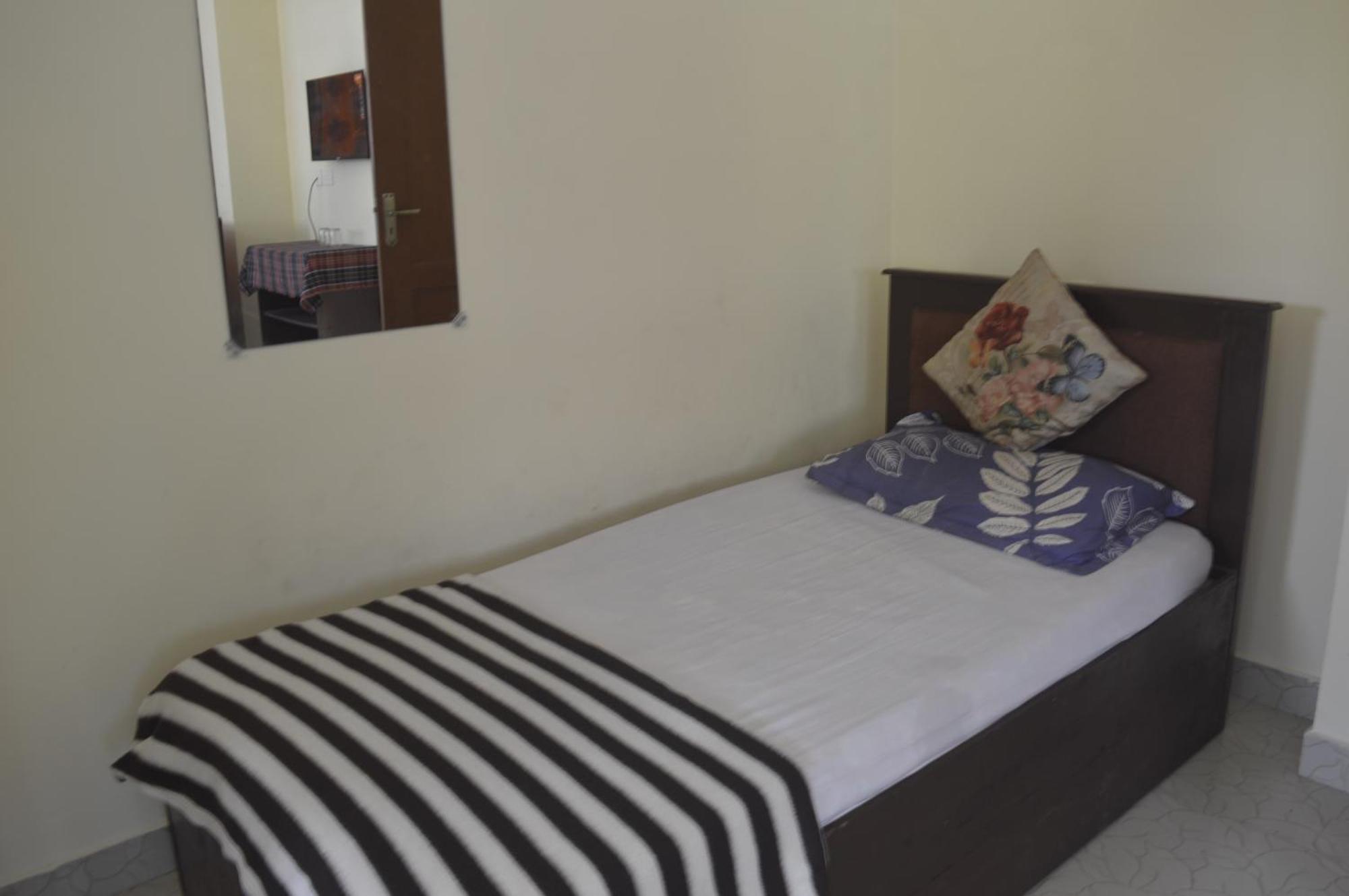 Green Castle Residency Nedumkandam Εξωτερικό φωτογραφία